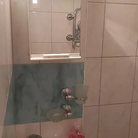 Poilsio Butas Prie Parko